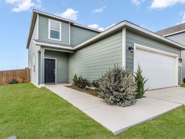 4103 Winchester, Converse, TX 78109