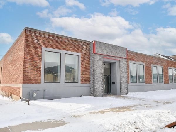 1011 Madison AVENUE, South Milwaukee, WI 53172