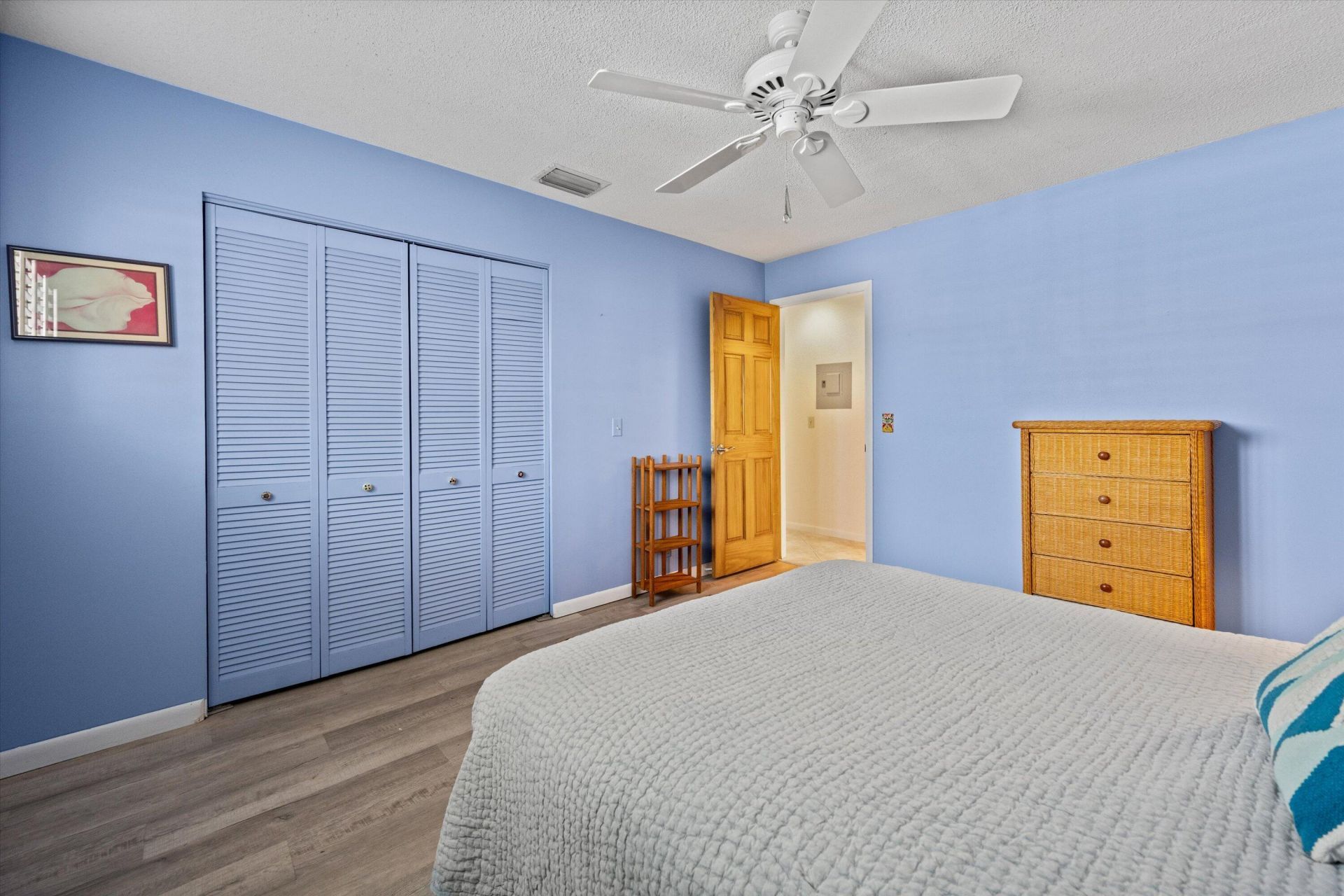 421 S Lakeside Drive, Unit 10, Lake Worth Beach, FL 33460 Photo
