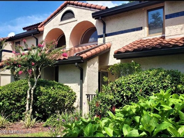 3809 LAVISTA Circle, Unit 239, Jacksonville, FL 32217