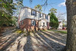 1511 Tall Pines Circle photo 4