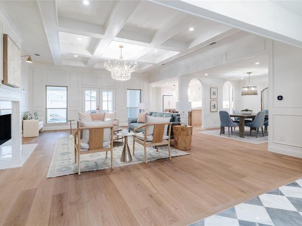 9206 Clover Valley Drive, Dallas, TX 75243