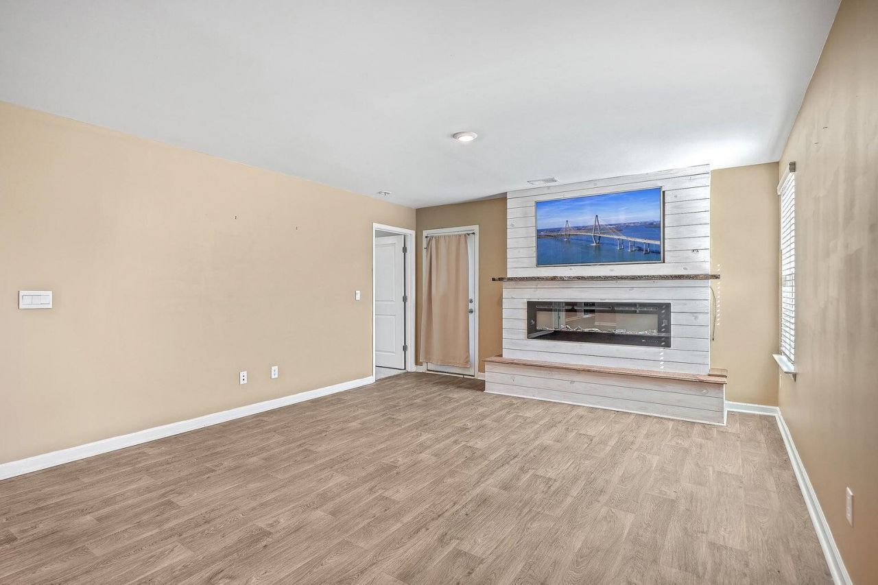 120 Clear Tide Drive Photo 10