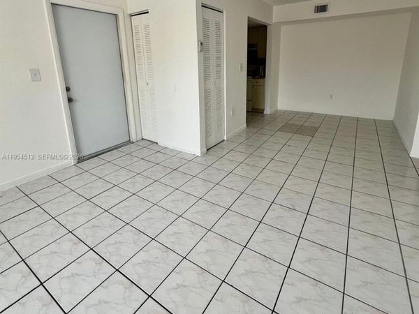 556 NW 114th Ave, Unit 204, Sweetwater, FL 33172