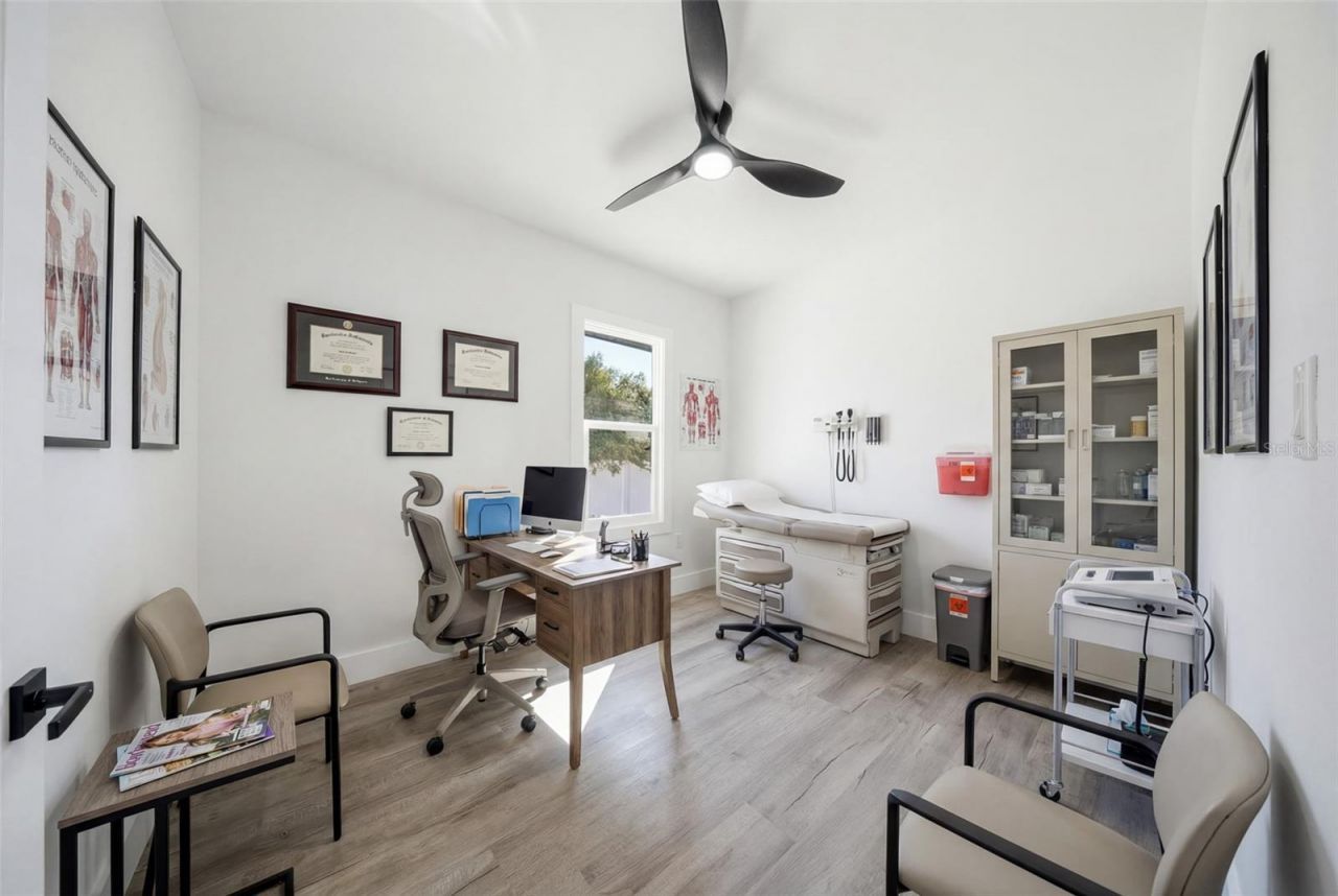 2051 1st Avenue N, Saint Petersburg, FL 33713 Photo