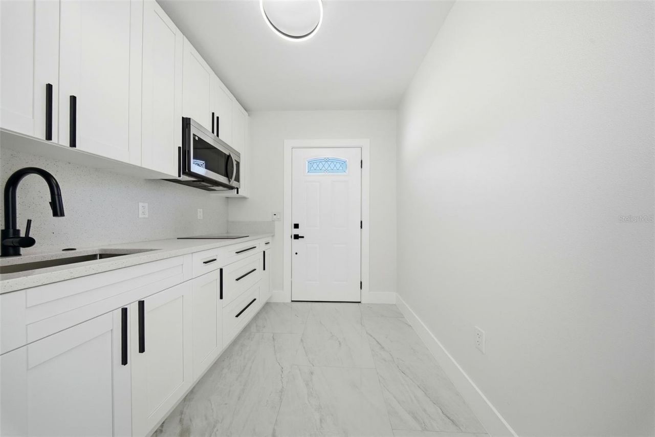 2051 1st Avenue N, Saint Petersburg, FL 33713 Photo