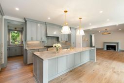 499 Lackland Court photo 4