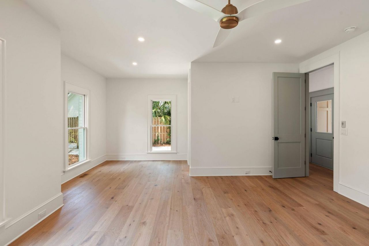 499 Lackland Court Photo 34