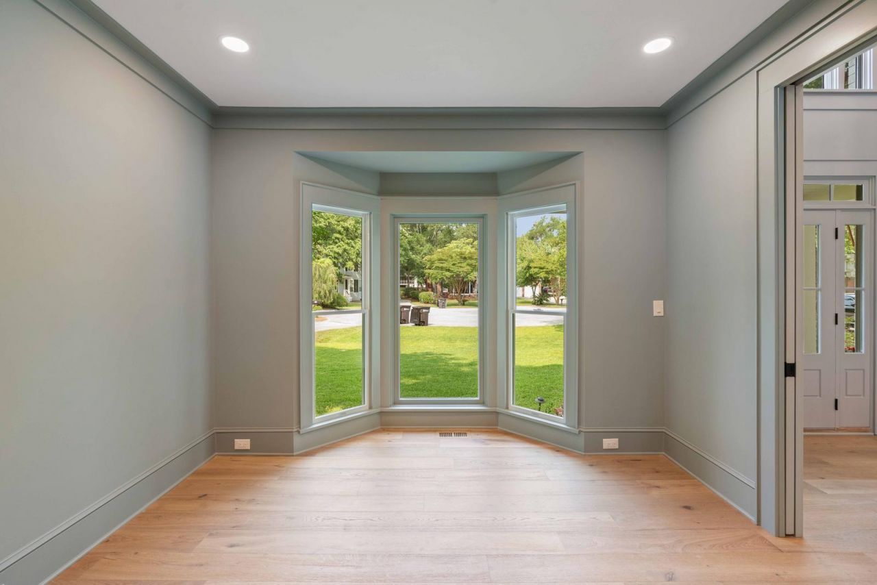 499 Lackland Court Photo 7