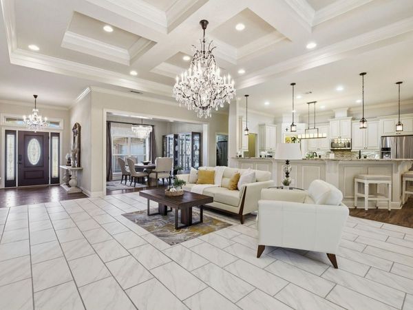 1689 Woodlawn Way, Gulf Breeze, FL 32563