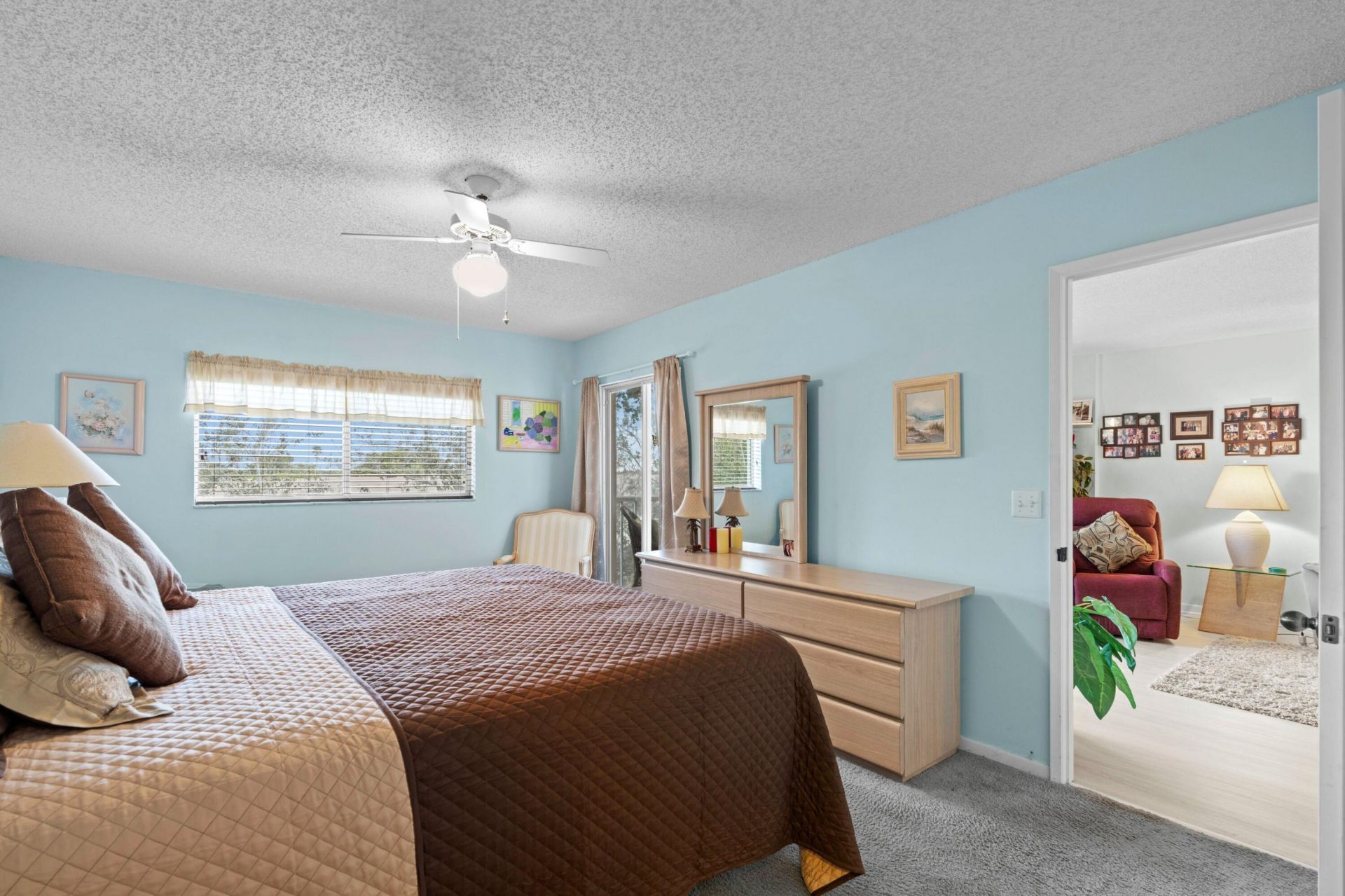 4735 Lucerne Lakes Boulevard, Unit 402, Lake Worth, FL 33467 Photo