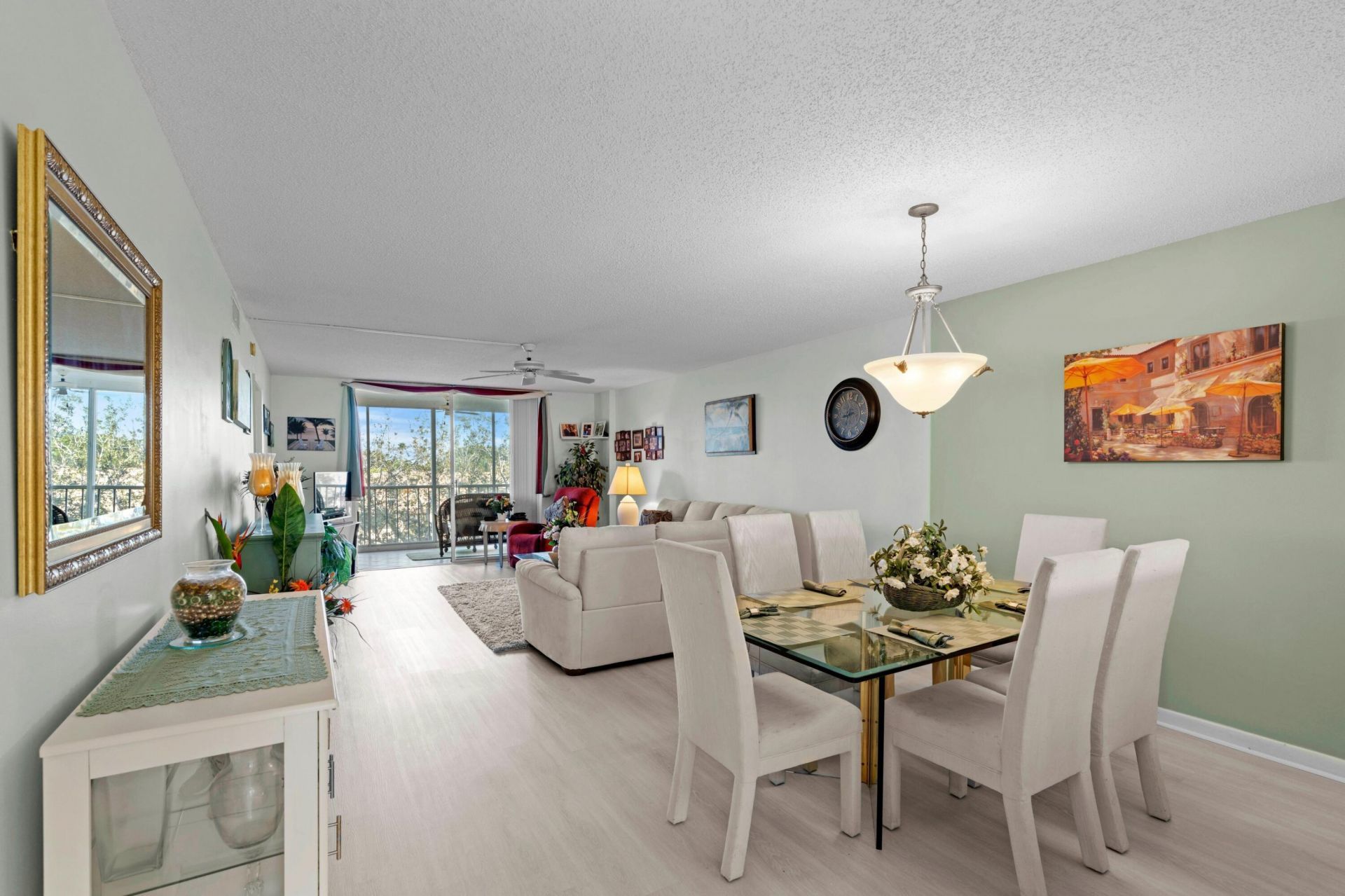 4735 Lucerne Lakes Boulevard, Unit 402, Lake Worth, FL 33467 Photo