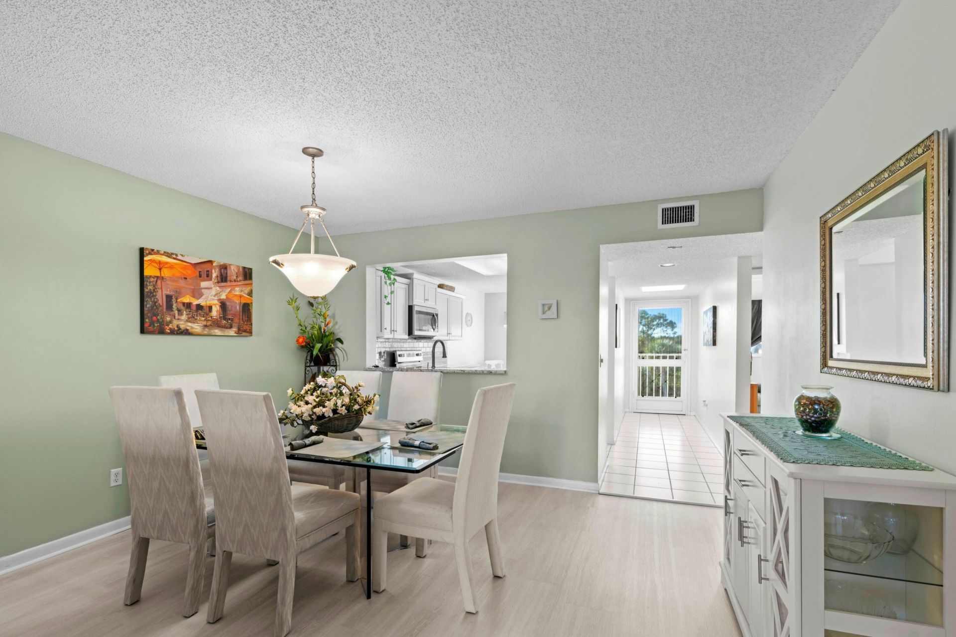 4735 Lucerne Lakes Boulevard, Unit 402, Lake Worth, FL 33467 Photo