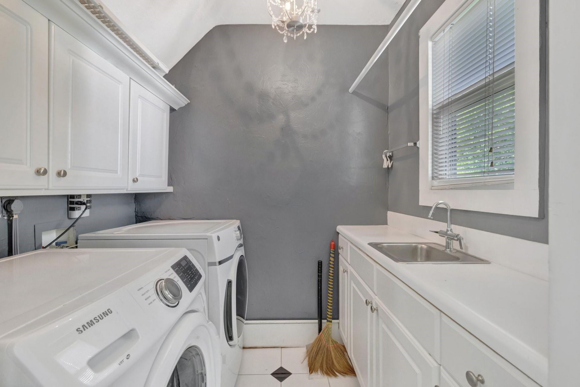 901 W Las Olas Blvd, Fort Lauderdale, FL 33312 Photo