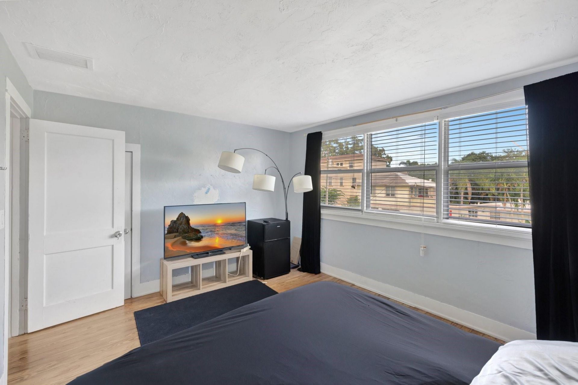 901 W Las Olas Blvd, Fort Lauderdale, FL 33312 Photo