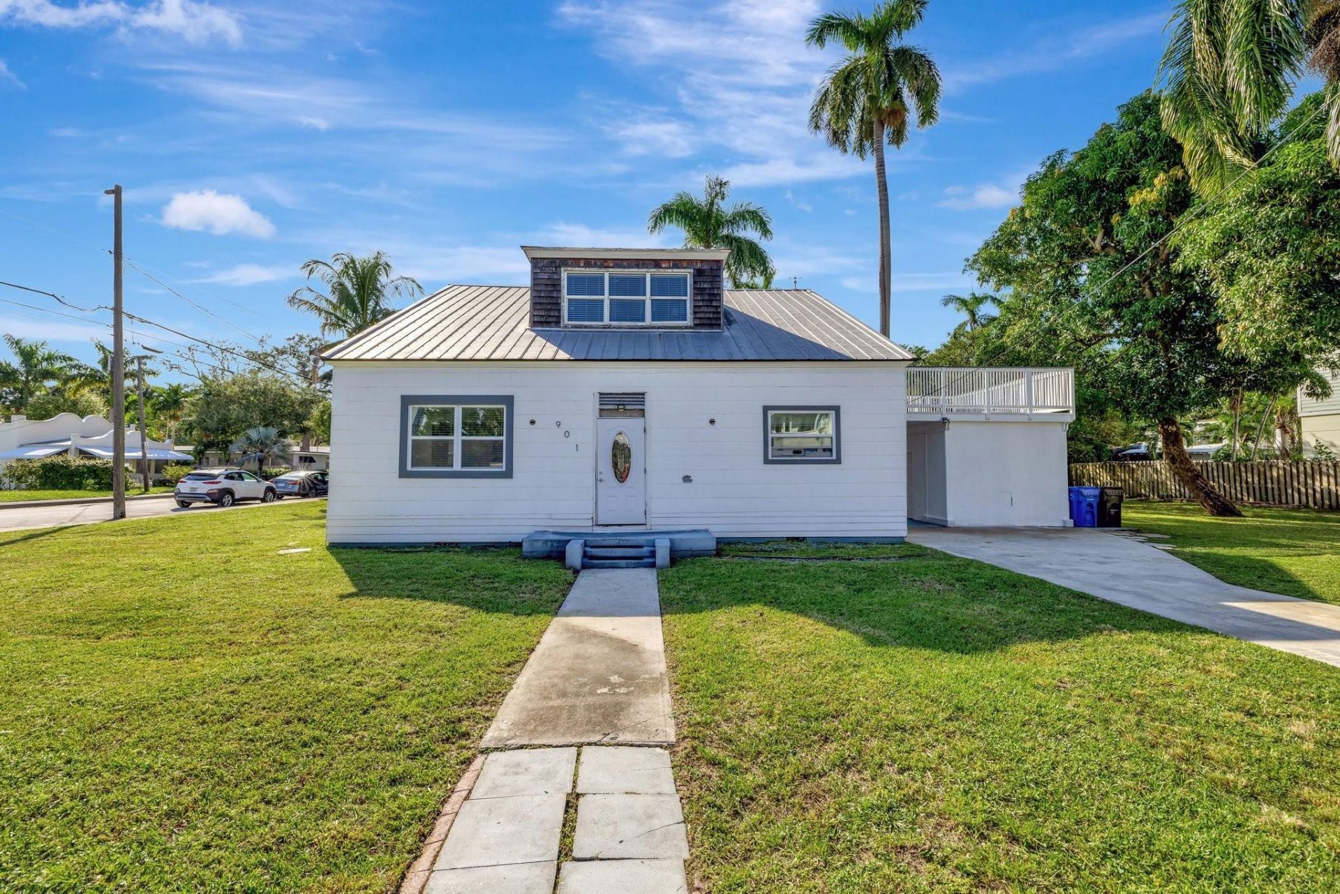 901 W Las Olas Blvd, Fort Lauderdale, FL 33312 Photo