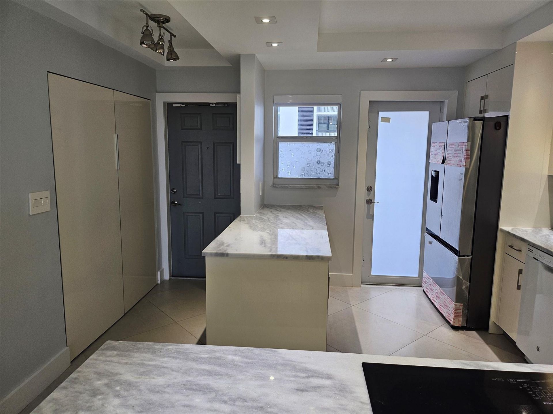 750 N Ocean Boulevard, Unit 503, Pompano Beach, FL 33062 Photo