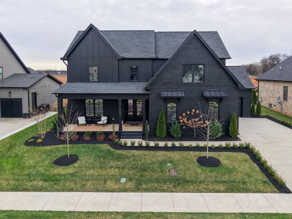 5713 Eaglemont Dr, Murfreesboro, TN 37129