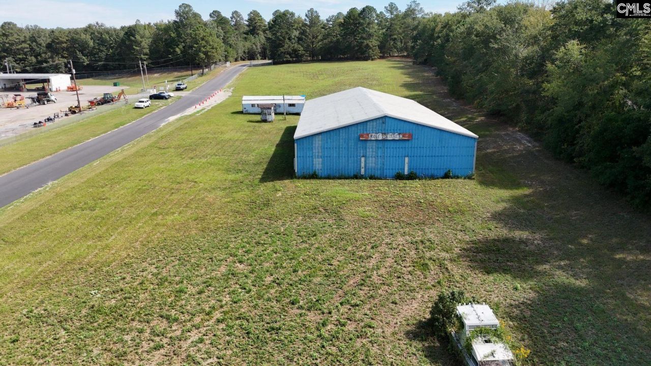 2104 Satterfield Way Photo 4