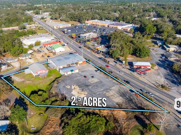 297 W James Lee Boulevard, Crestview, FL 32536