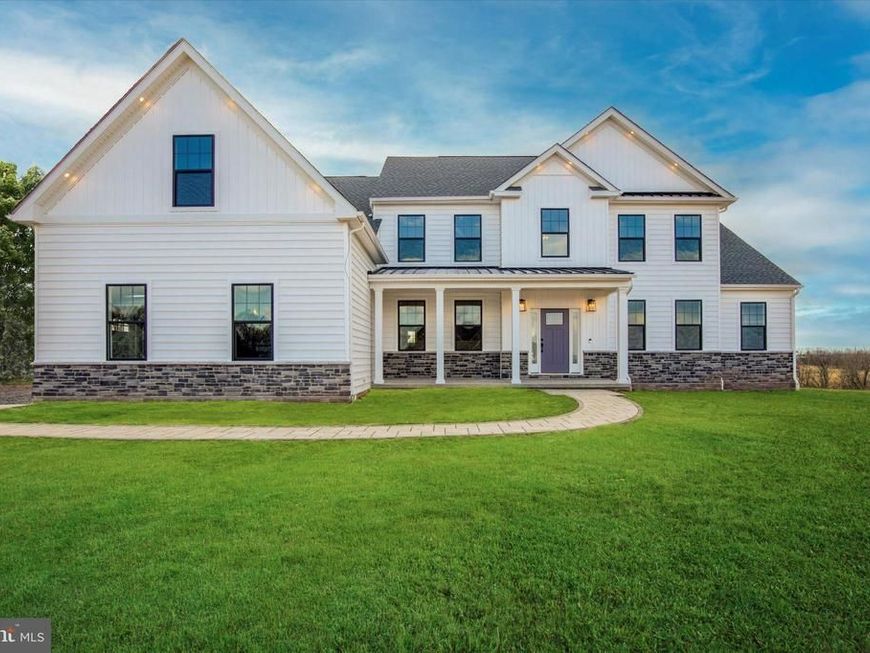 124 Schultz Road, Sellersville, PA 18960 Main Photo