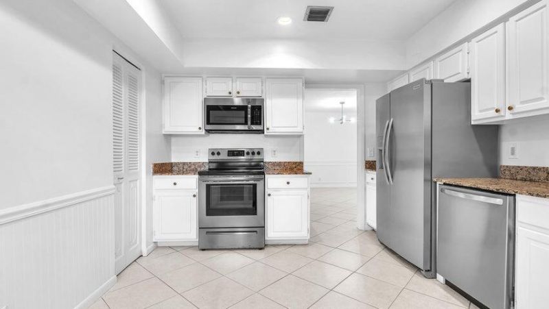 6125 Old Court Road, Unit 133, Boca Raton, FL 33433 Photo