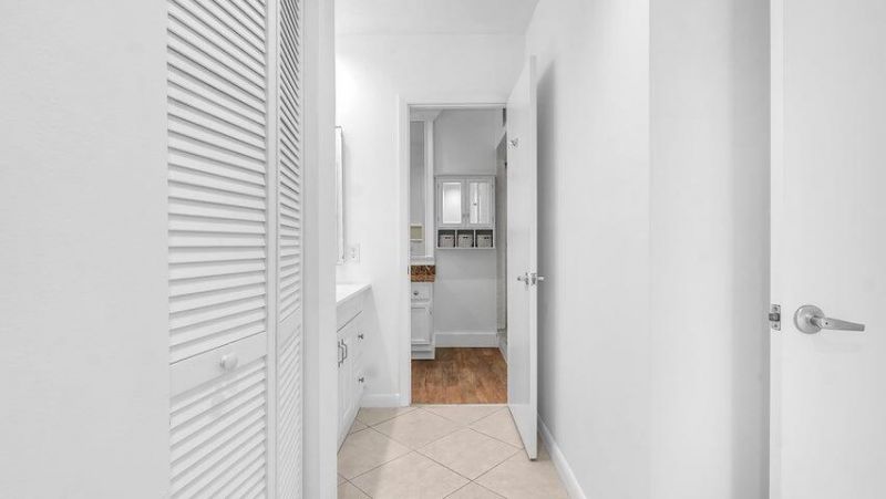 6125 Old Court Road, Unit 133, Boca Raton, FL 33433 Photo