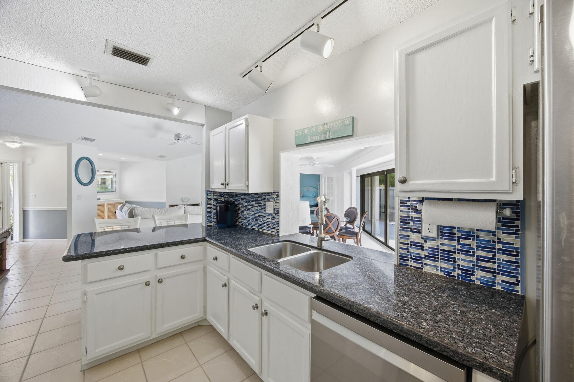 1127 E Seminole Avenue, Unit 21c, Jupiter, FL 33477 Photo