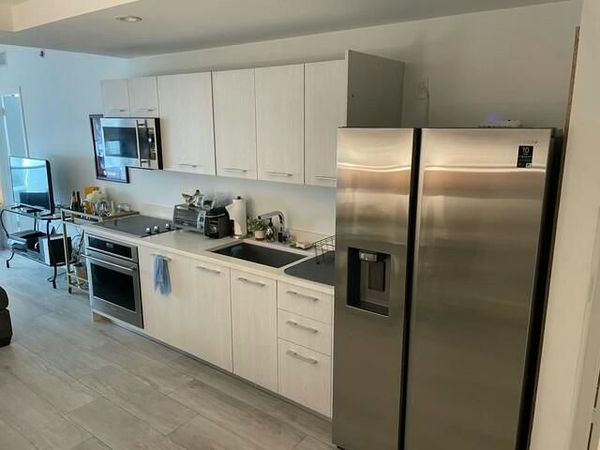 55 SW 9th Street, Unit 3209, Miami, FL 33130