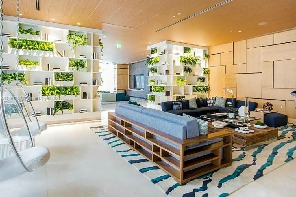 55 SW 9th Street, Unit 3209, Miami, FL 33130 Photo