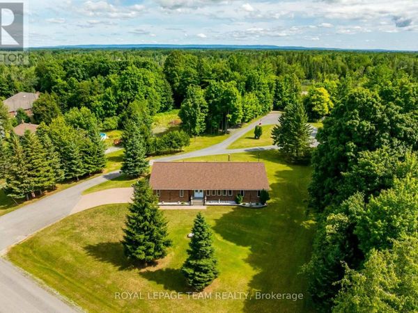 634 David Manchester Road, Ottawa, ON K0A1L0
