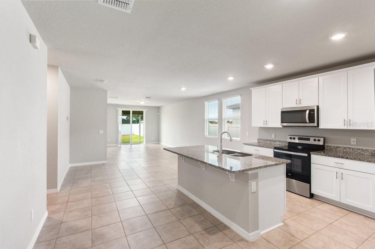 280 Towns Circle, Haines City, FL 33844 Photo