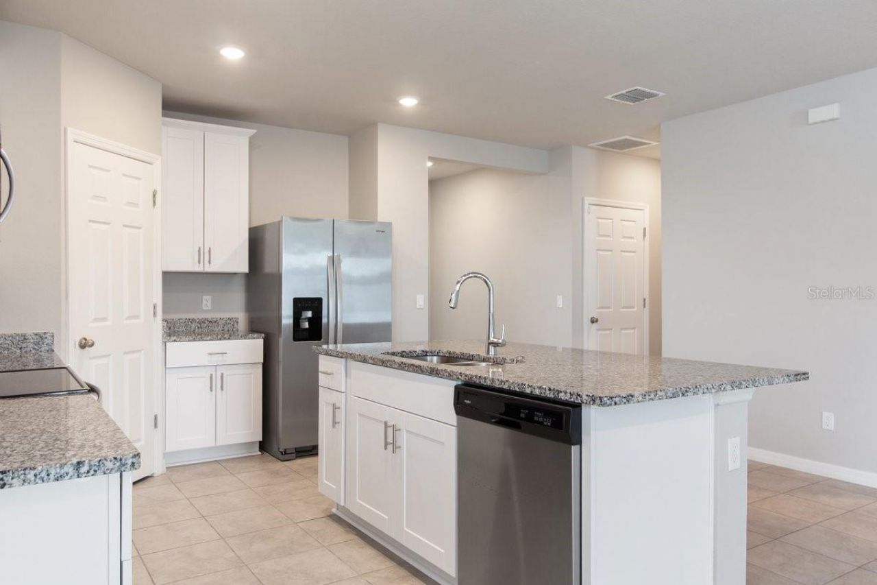 280 Towns Circle, Haines City, FL 33844 Photo