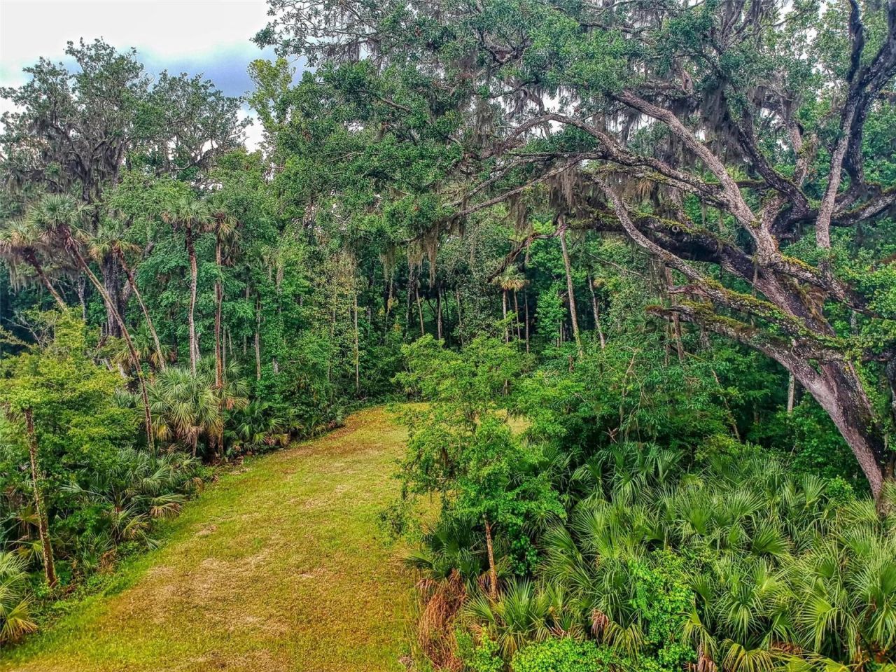 2327 & 2329 Legacy Lane, New Smyrna Beach, FL 32168 Photo