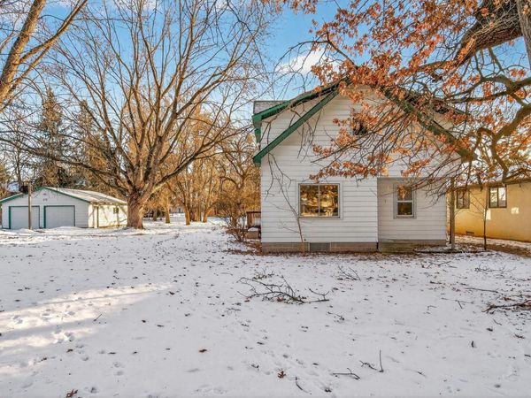 676 Birch Lane S, Shoreview, MN 55126