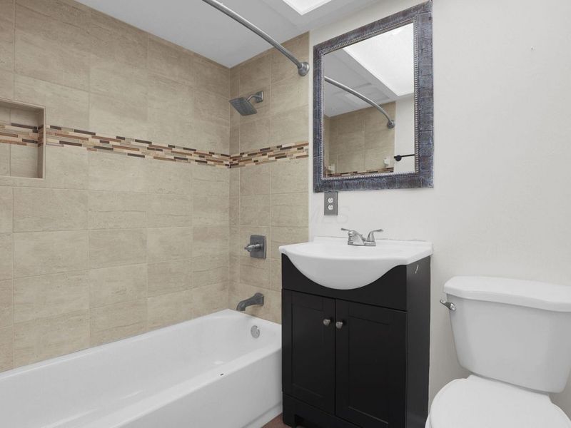 343 Flint Ridge Drive, Columbus, OH 43230 Photo 14