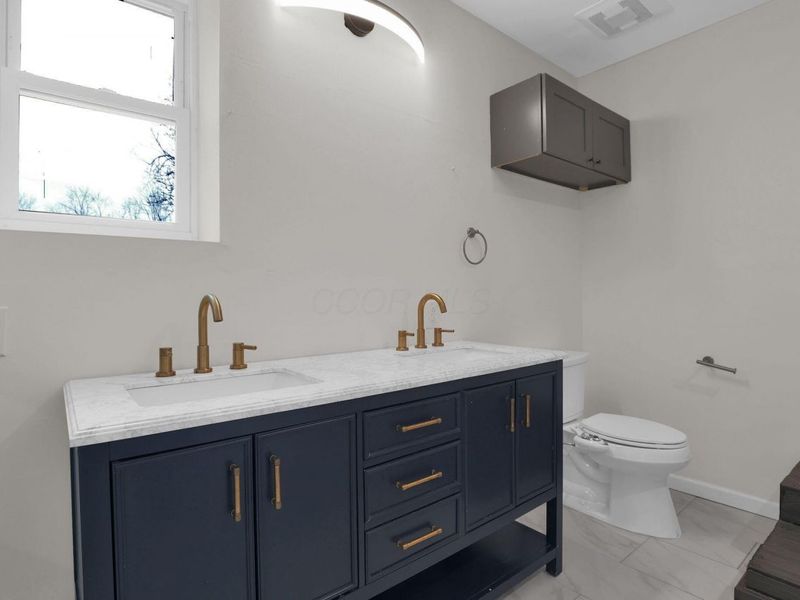 343 Flint Ridge Drive, Columbus, OH 43230 Photo 29