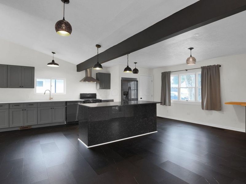 343 Flint Ridge Drive, Columbus, OH 43230 Photo 6