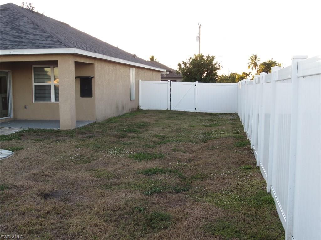 2709 SW 4th Pl , Cape Coral, FL 33914 Photo