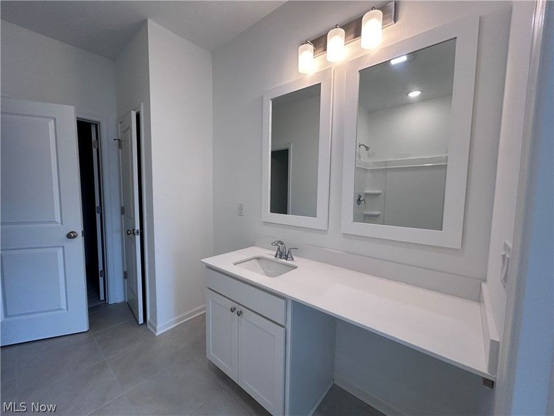 5076 Shepherds Glen, Willoughby, OH 44094 Photo 10