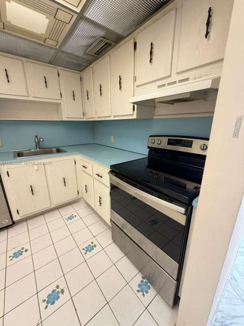 20379 W Country Club Dr , Unit 1433, Aventura, FL 33180 Photo