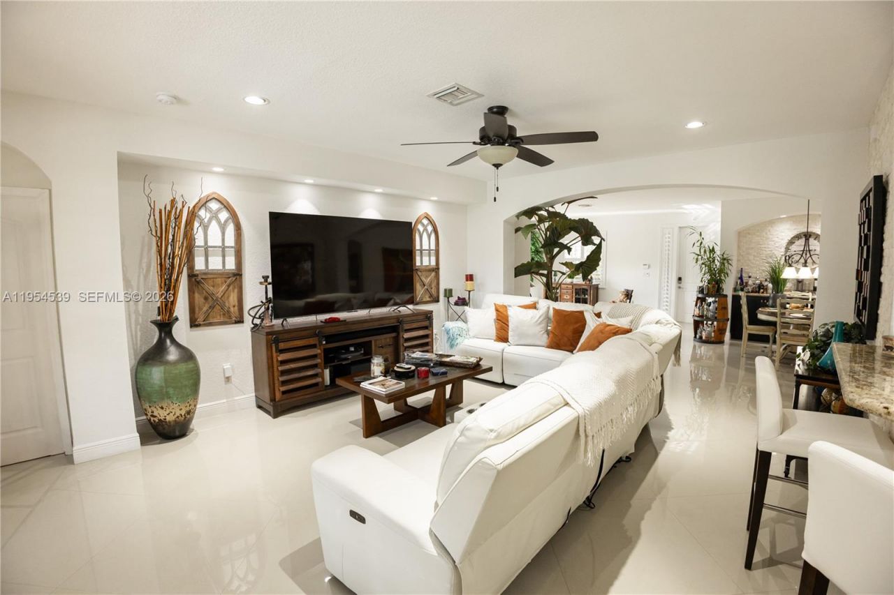 2133 NW 14th Pl, Homestead, FL 33030 Photo