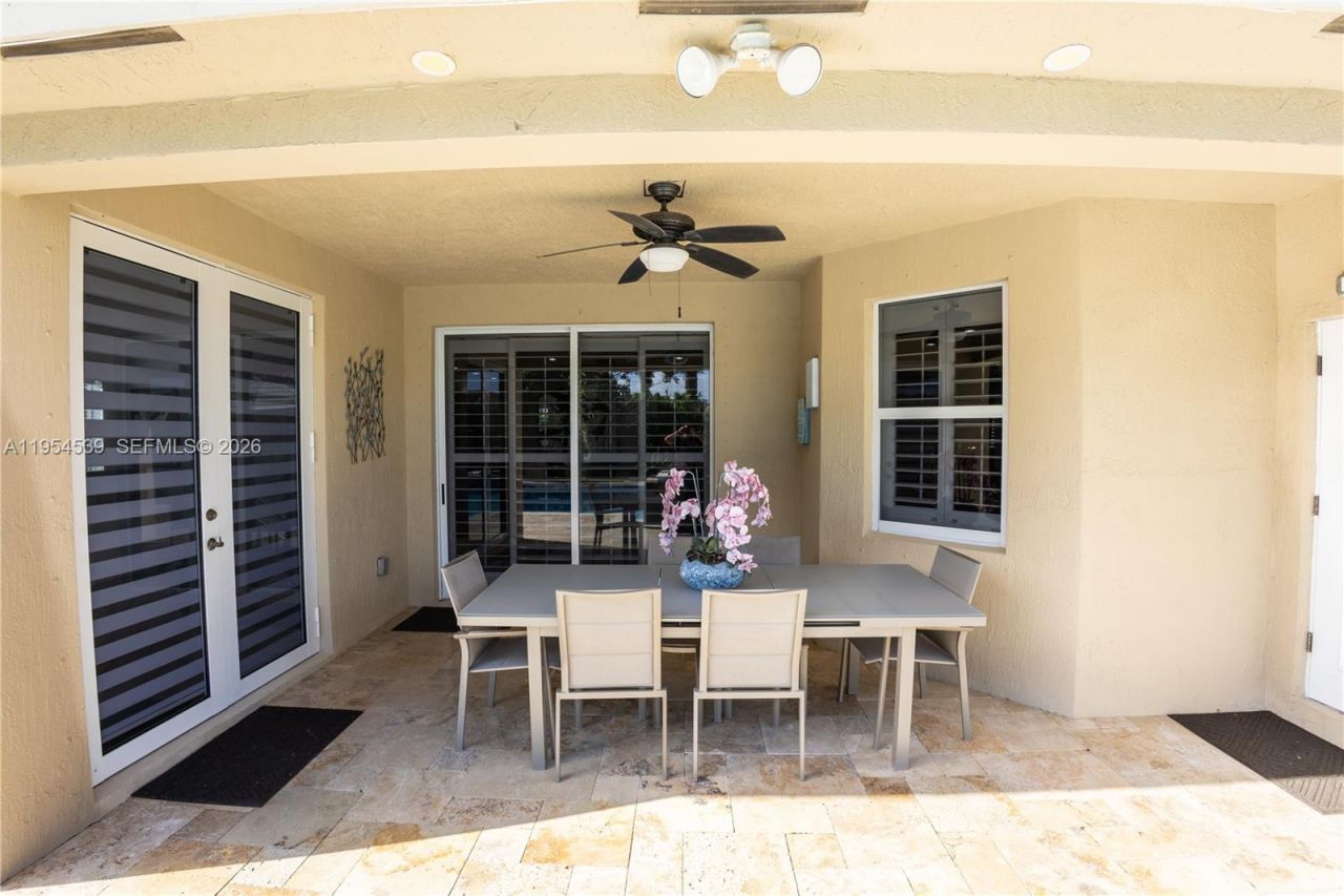 2133 NW 14th Pl, Homestead, FL 33030 Photo