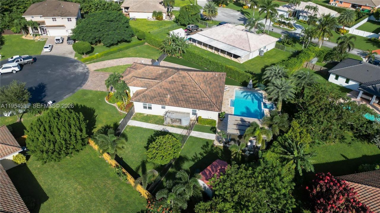 2133 NW 14th Pl, Homestead, FL 33030 Photo