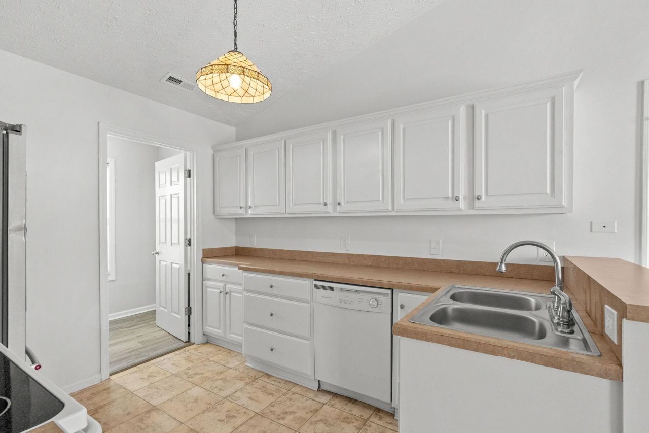 227 Sweetbay Magnolia St. Photo 12