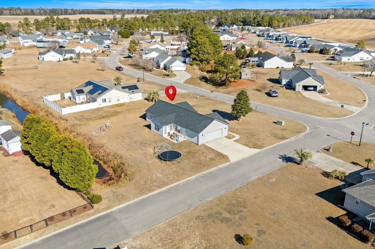 227 Sweetbay Magnolia St. Photo 33