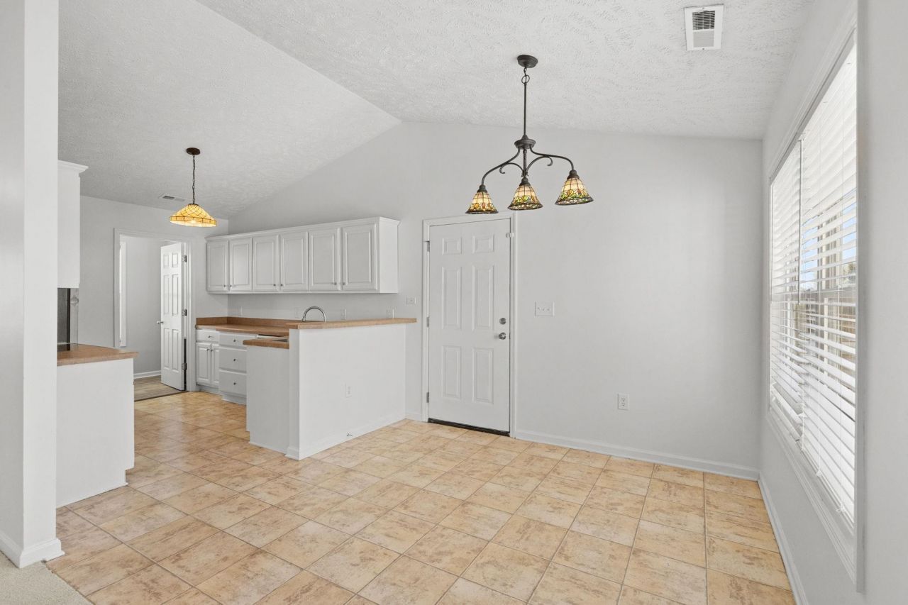 227 Sweetbay Magnolia St. Photo 7