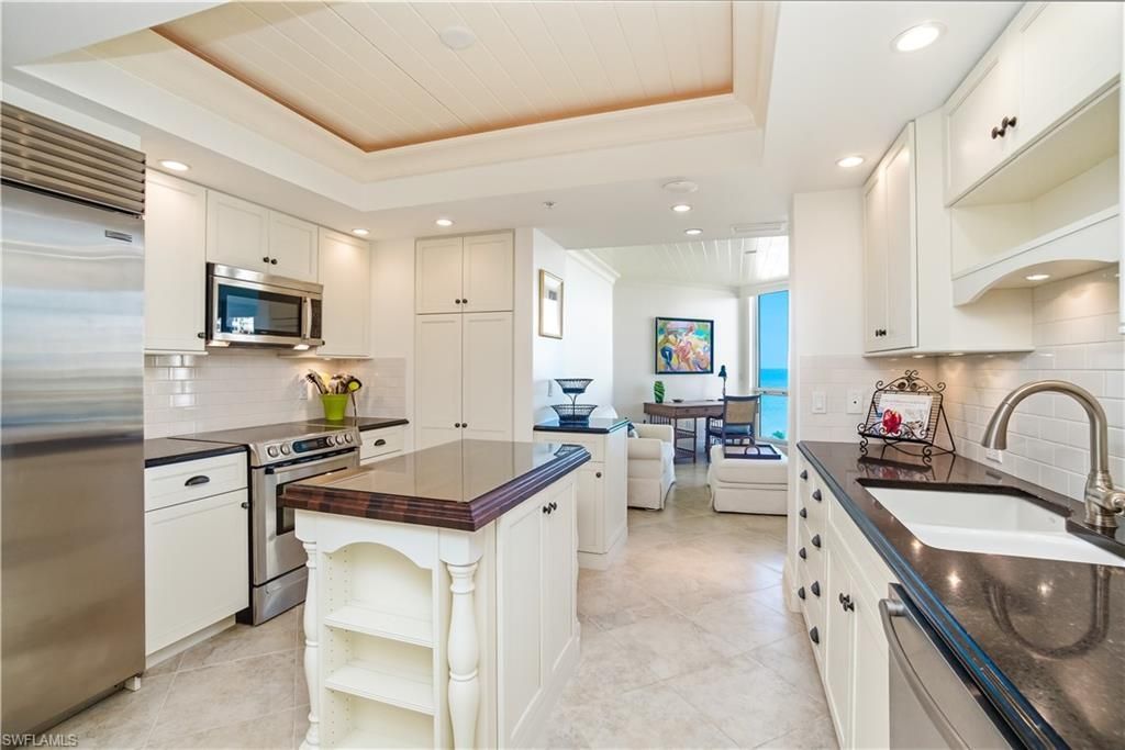 4021 Gulf Shore Blvd N, Unit 1002, Naples, FL 34103 Photo