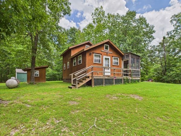 000 Cozy Lane, Yellville, AR 72687