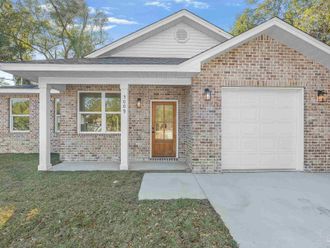 5009 Saufley Field Rd Pensacola, FL 32526